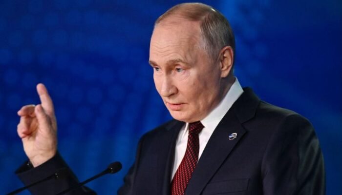 putin murka usai serangan drone ukraina tewaskan 12 orang di luhansk