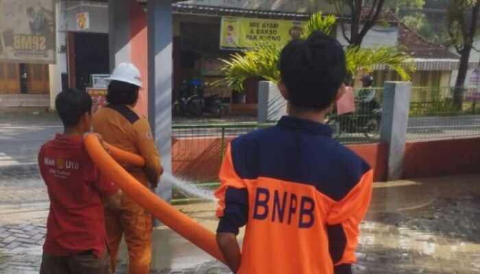 bnpb: banjir masih dominasi bencana di sejumlah wilayah indonesia