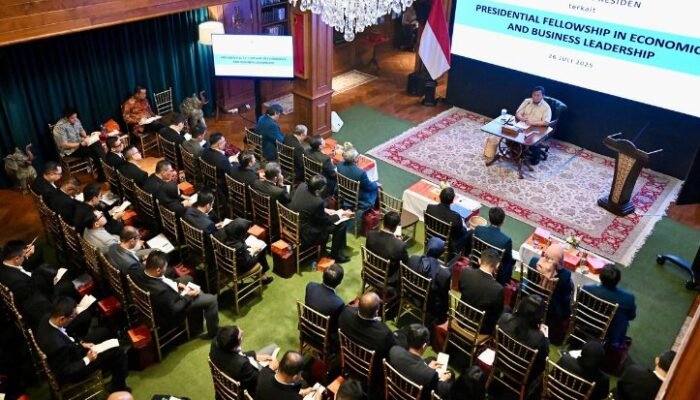 prabowo gembleng 400 calon pemimpin bumn lewat program khusus di hambalang