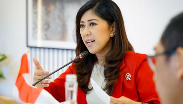 meutya hafid
