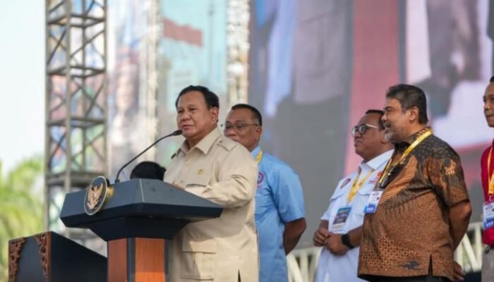 presiden prabowo bentuk satgas phk, tegaskan negara hadir lindungi buruh