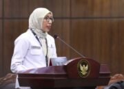 andriana krisnawati kepala biro hukum dan organisasi bpom selaku pihak terkait memberikan keterangan pada sidang lanjutan uji undang-undang nomor 65 tahun 2024 tentang paten, rabu (06/05/2026) di ruang sidang mk.