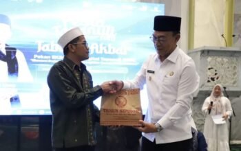ustaz ucay puji gus irawan: enerjik jaga tapsel di tengah ujian