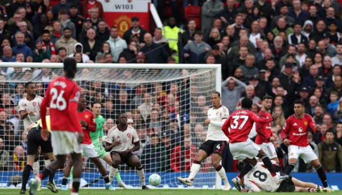 manchester united tekuk liverpool 3-2 dalam laga dramatis, tiket liga champions di tangan