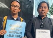 wana alamsyah (kiri) dan zararah azhim syah (kanan) dari icw melaporkan kepala bgn dadan hindayana dan sebuah perusahaan ke kpk atas dugaan korupsi jasa sertifikasi halal di sppg, kamis (7/5/2026).