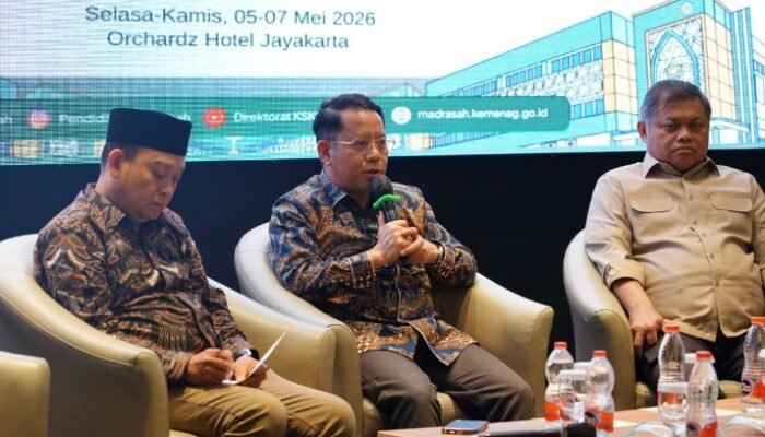 sekjen kemenag tekankan integritas proyek sbsn madrasah 2026