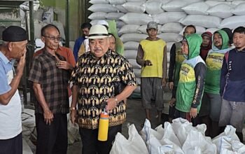 anggota dpr ri, ateng sutisna, mendorong percepatan regenerasi petani muda guna menjaga keberlanjutan sektor pertanian, khususnya di kabupaten subang yang dikenal sebagai salah satu lumbung padi nasional.