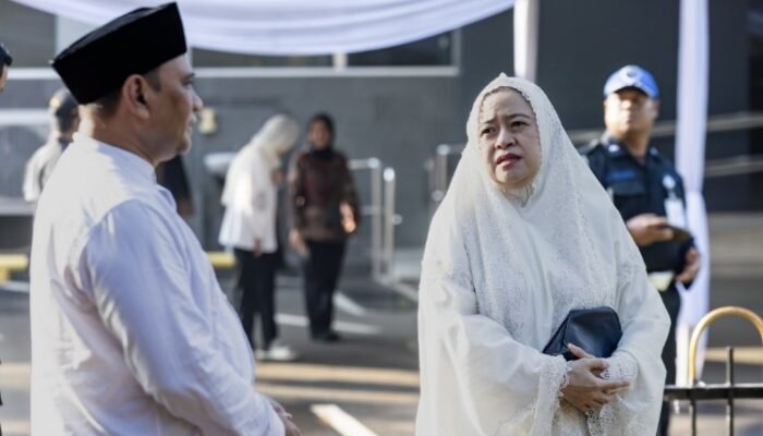 salat idul adha di masjid dpr ri, puan ajak masyarakat perkuat kepedulian sosial