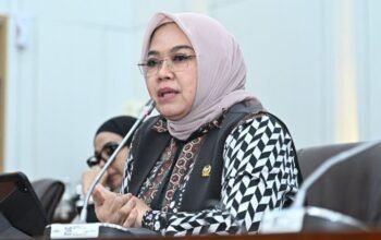 listrik padam massal di sumatera, anggota dpr ri minta pln berikan kompensasi