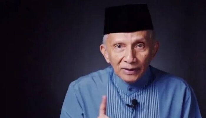 menkomdigi sebut video amien rais hoaks dan pembunuhan karakter terhadap prabowo