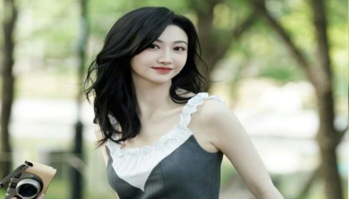 karier zheng shuang runtuh usai skandal surogasi dan pajak besar