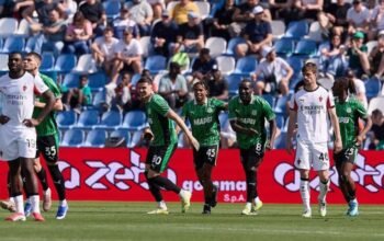 sassuolo pecundangi ac milan 2-0