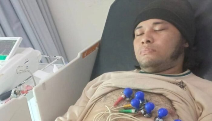 putra deddy dores alami serangan jantung, dirawat intensif di rs suyoto