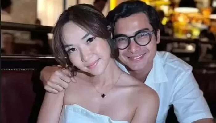 cinta brian tegaskan serius jalani hubungan dengan gisella anastasia