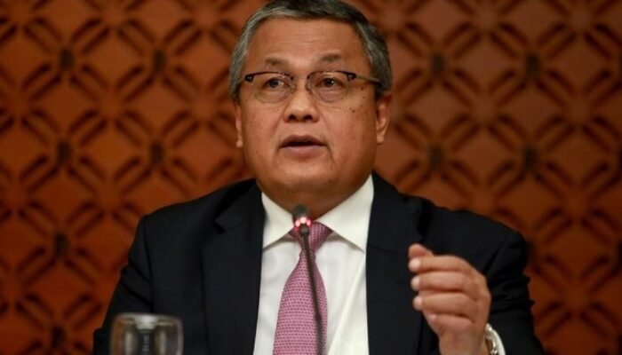 dpr minta bi stabilkan rupiah ke rp16.500 per dolar as, perry warjiyo disorot