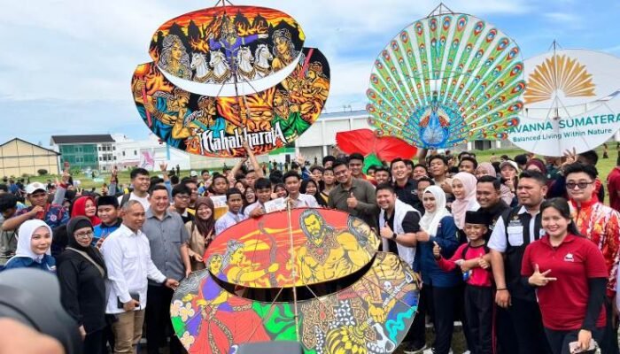 bobby nasution buka festival layang-layang piala gubernur sumut, dorong wisata dan permainan tradisional