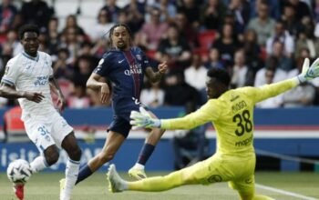 gagal pertahankan keunggulan, psg ditahan liorent di markas sendiri