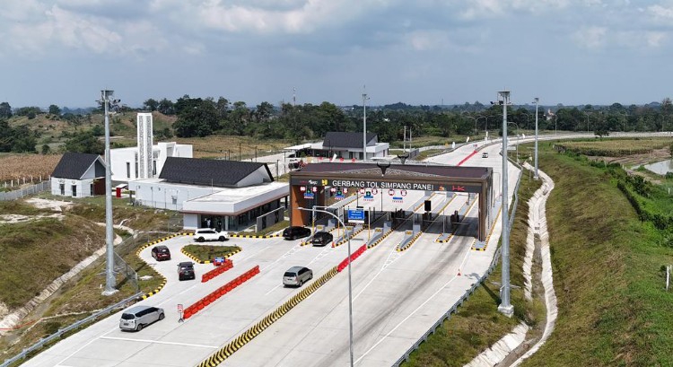 Hari Pertama Beroperasi, Tol Sinaksak-Simpang Panei Ramai Lancar