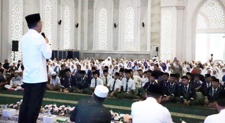 Juga Dihadiri Bupati Tapsel, Ribuan Jamaah Padati Tabligh Akbar Eksyar Tapanuli 2026