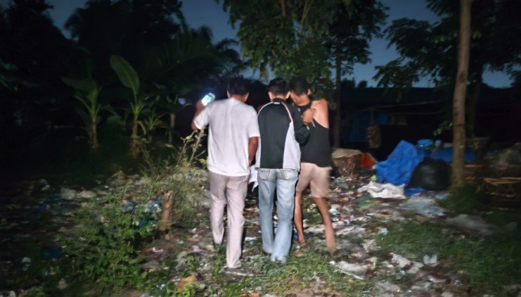 satu terduga pelaku jambret di wilayah hukum polsek siantar martoba, resor pematangsiantar dibekuk warga. sedangkan terduga lainnya masuk daftar pencarian orang (dpo/diburu).