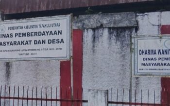 status jabatan kepala dinas pemberdayaan masyarakat dan desa (pmd) kabupaten tapanuli utara (taput) disebut masih tercatat atas nama doni simamora pada administrasi kepegawaian, padahal doni simamora sudah pindah ke pemkab toba.