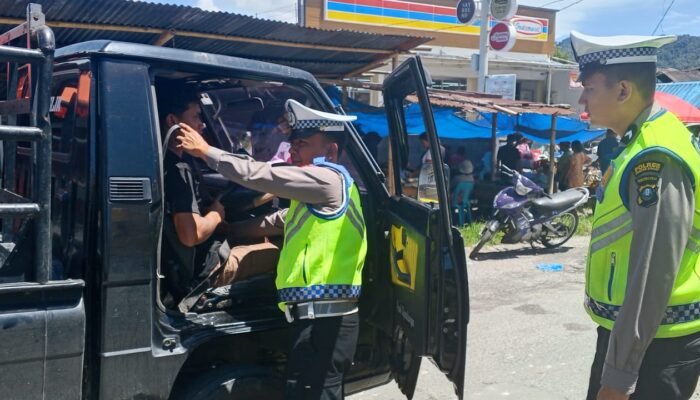 polres pakpak bharat intensifkan edukasi tertib lalu lintas, pengendara diingatkan utamakan keselamatan