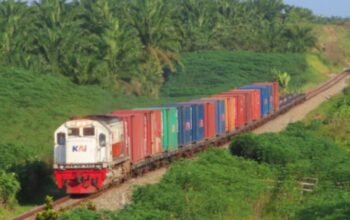 angkutan petikemas kai sumut naik 34 persen pada april 2026