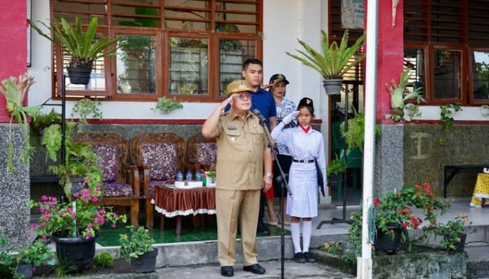 wali kota wesly kembali ke sekolah masa kecil, beri motivasi siswa dan tinjau program mbg
