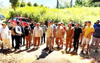 bupati taput tinjau pembangunan jalan dan huntap korban bencana