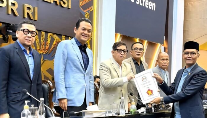 revisi uu pemerintahan aceh bahas kenaikan dana otsus dan badan koordinasi