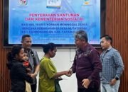 pemkab taput serahkan santunan korban kebakaran di hutatinggi