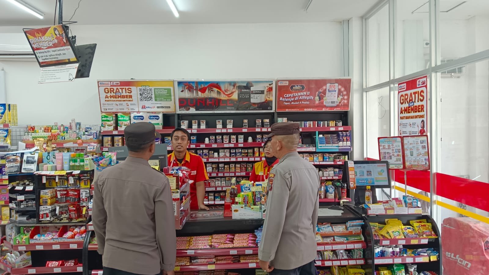 sat binmas polres tebing tinggi edukasi karyawan minimarket antisipasi curat, curas, dan curanmor