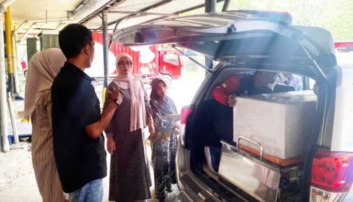 wagub aceh bantu pemulangan jenazah warga pidie dari malaysia