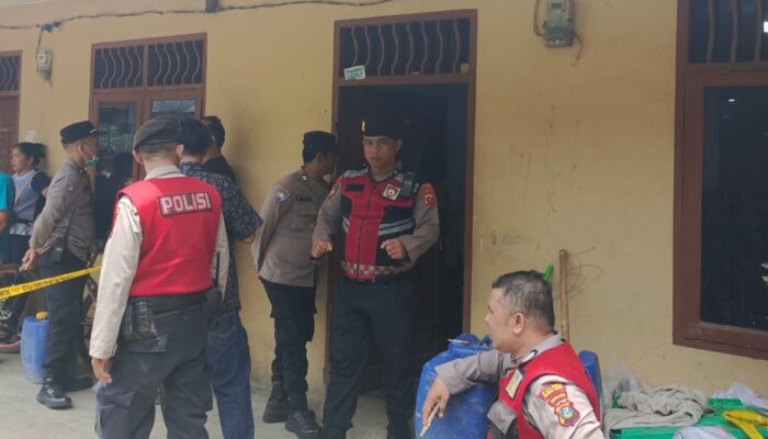 pedagang sepatu pasar horas ditemukan tewas tergantung di kontrakan
