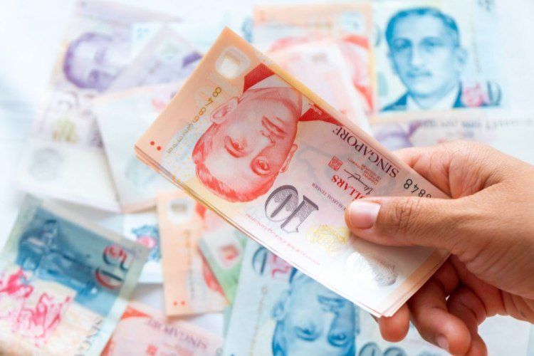 rupiah nyaris sentuh rp14 ribu per dolar singapura, rekor terlemah sepanjang sejarah