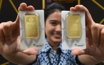 harga emas antam hari ini naik rp30.000 jadi rp2,803 juta per gram, buyback ikut melonjak