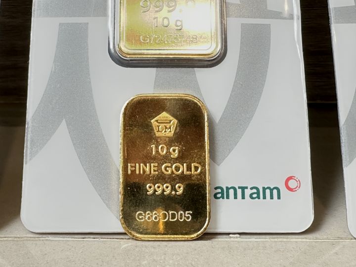 harga emas antam hari ini naik rp25.000, tembus rp2,799 juta per gram