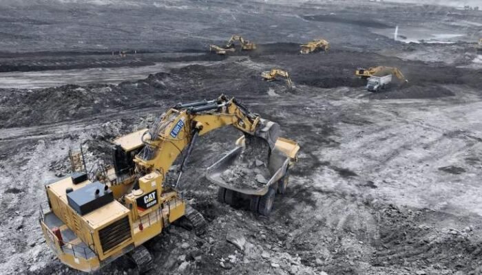 saham bumi diborong asing rp455 miliar, investor mulai tinggalkan tekanan jual