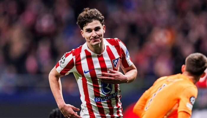atletico madrid sindir barcelona soal rumor julian alvarez, unggah meme lamine yamal