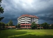 upn veteran yogyakarta nonaktifkan 5 dosen terbukti lakukan pelecehan verbal