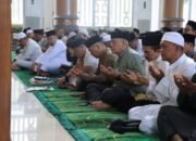 Kapolda aceh salat iduladha di masjid raya baiturrahman dan serahkan sapi kurban kapolda aceh salat iduladha di masjid raya baiturrahman dan serahkan sapi kurban