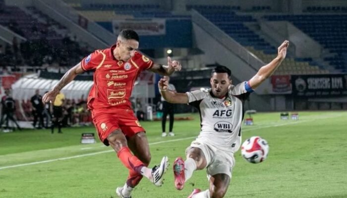 persija bungkam persik 3-1 di stadion brawijaya, gustavo menggila dengan 2 gol
