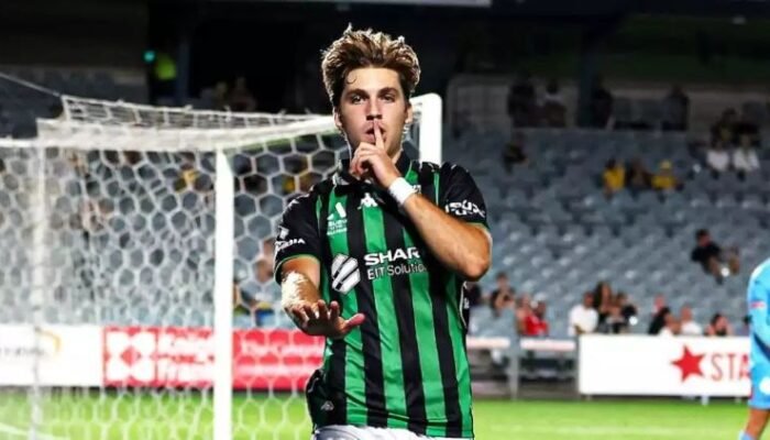 naturalisasi belum selesai, luke vickery dan mitchell baker gagal debut bersama timnas indonesia