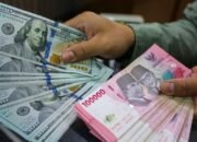 dolar as tembus rp17.700, rupiah masih tertekan di tengah gejolak global