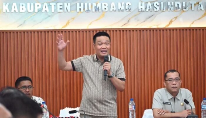bupati humbahas libatkan koperasi desa untuk sukseskan program makan bergizi gratis