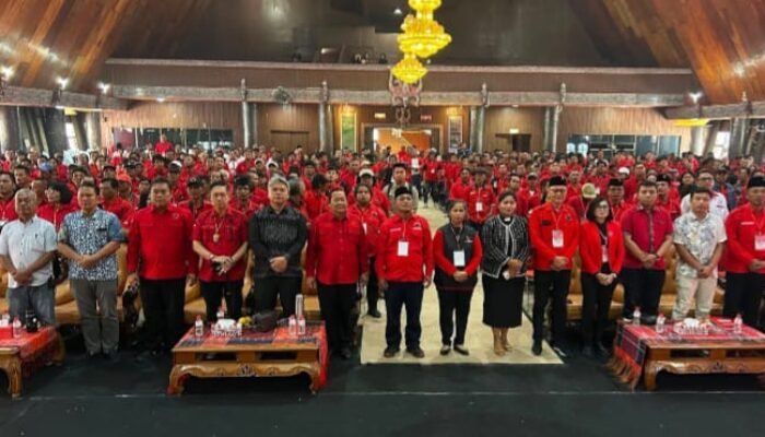 wabup taput hadiri musancab pdi perjuangan, perkuat sinergi pembangunan daerah