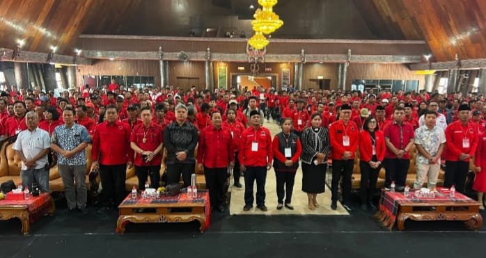 wabup taput hadiri musancab pdi perjuangan, perkuat sinergi pembangunan daerah