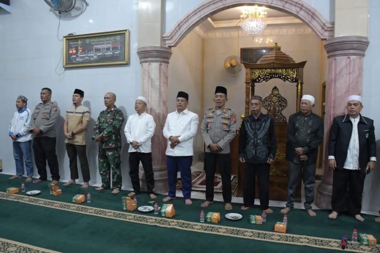 warga wek vi padangsidimpuan tantang polisi bersihkan jaringan narkoba, “jangan cuma deklarasi”
