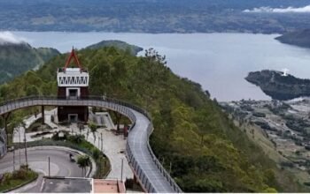 libur panjang kenaikan yesus kristus, samosir dibanjiri 22 ribu wisatawan