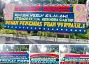 heboh papan bunga wesly silalahi disebut akan pimpin gerindra siantar